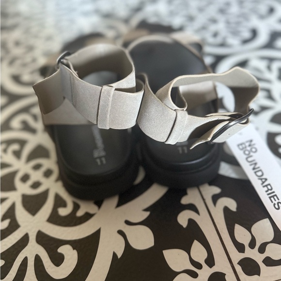 No Boundaries Cream Strappy Sandals - Picture 4 of 6